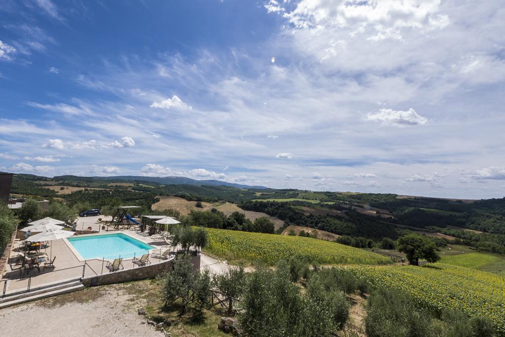 Colle San Giovanni Todi Bagian luar foto