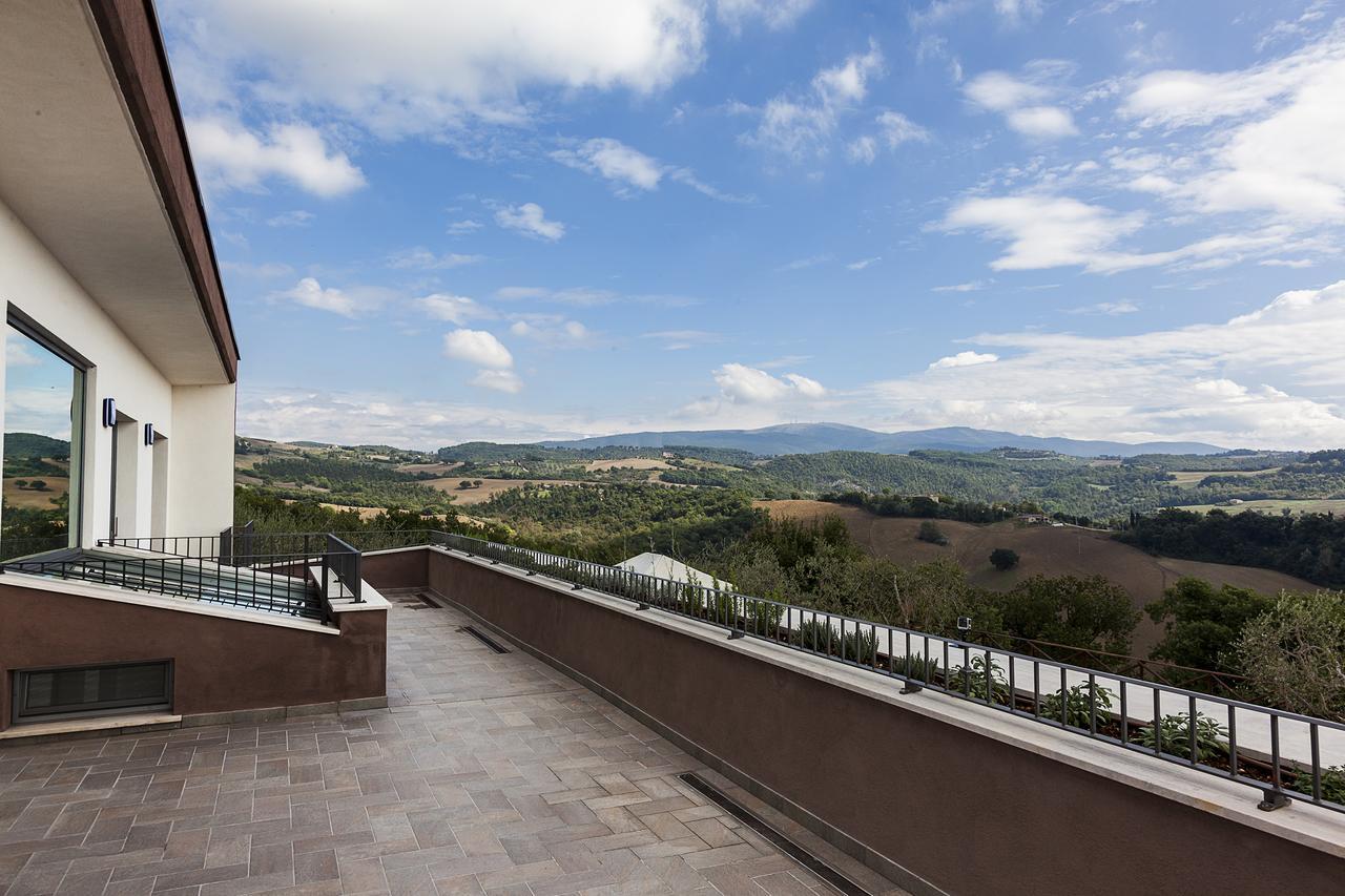 Colle San Giovanni Todi Bagian luar foto
